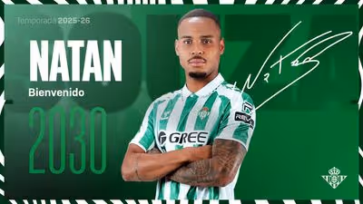 Ex-zagueiro é anunciado pelo Betis e Flamengo lucrará R$ 2 milhões
