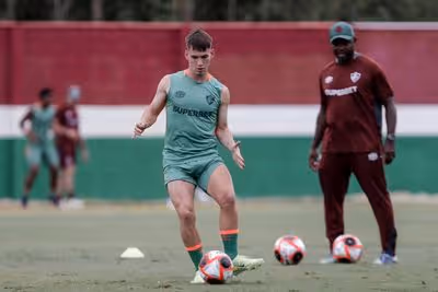 Fluminense encaminha empréstimo de Joaquín Lavega para clube da Série A