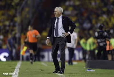 Ancelotti irá aos EUA para acompanhar semifinais e decisão do Mundial