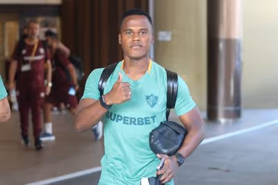 Arias chega aos Estados Unidos e se junta ao Fluminense para o Mundial