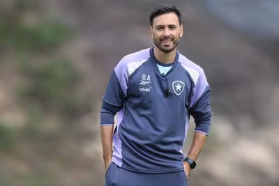 Filho de Ancelotti impressiona no Botafogo por boa compreensão do português