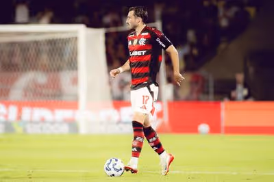 Flamengo recusa proposta do River Plate por Matias Viña