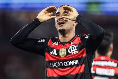 Filipe Luís sai em defesa de Samuel Lino no Flamengo: ‘Dribladores perdem a bola'