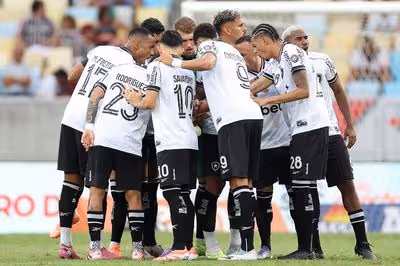 Pressionado por vaga na Libertadores, Botafogo vê chances diminuírem após derrota
