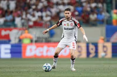 Jorginho pede calma em momento decisivo e vê Flamengo em condições de recuperar liderança