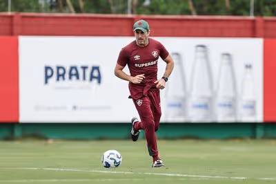 Fluminense se reapresenta e inicia pré-temporada de 2026