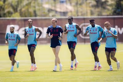 Veja chances de título de Flamengo e Palmeiras no Brasileiro após rodada de tropeços