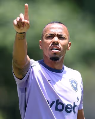 Possível venda de Marlon Freitas pode reabrir negociações entre Botafogo e São Paulo