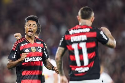 Bruno Henrique destaca volume ofensivo do Flamengo e não vê campeonato definido