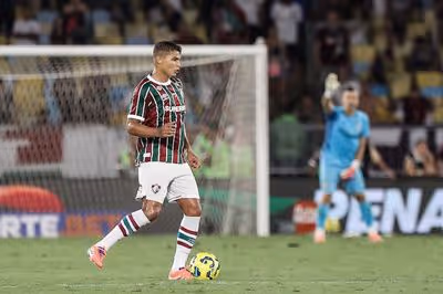 Fluminense terá reunião com Thiago Silva para discutir futuro