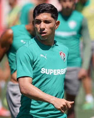 Savarino não deve ser problema para o Fluminense em jogo do Carioca