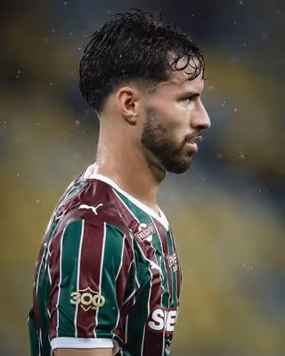 Martinelli dá mais um passo em recuperação de lesão no Fluminense