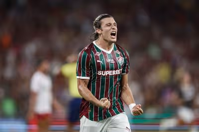 Fluminense vence Bangu, bate recorde e vai à semifinal do Carioca