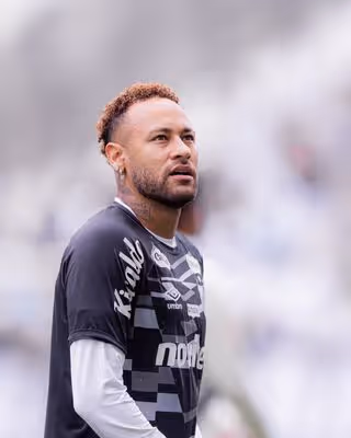 Rizek defende Neymar como 'falso 9' na Seleção: 'Pode funcionar muito'