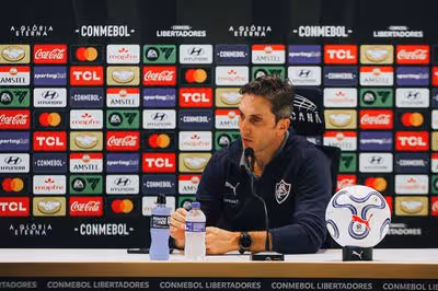 Zubeldía admite mau momento do Flu 'a nível de resultado e de jogo'