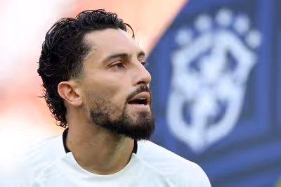 Lesionado, Alex Telles desfalcará o Botafogo no duelo com o Palmeiras
