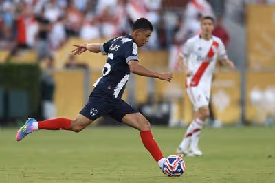 Vasco acerta contratação de Johan Rojas, do Monterrey