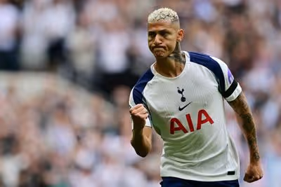 Atacante do Brasil em 2022, Richarlison encaminha volta para ex-clube