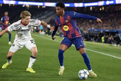 De virada, Barcelona bate o Eintracht Frankfurt pela Liga dos Campeões