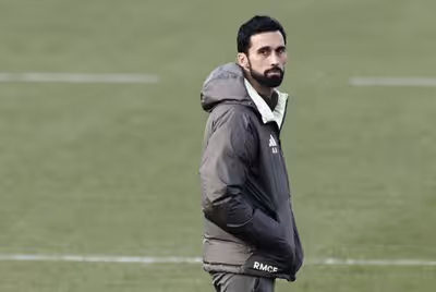 Arbeloa evita polêmicas no Real Madrid e assume responsabilidade por queda na Copa do Rei