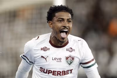 John Kennedy fala em amadurecimento e explica virada de chave no Fluminense