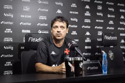 Diniz analisa falhas do Vasco em derrota para o Palmeiras: 'Faltou ser agressivo'