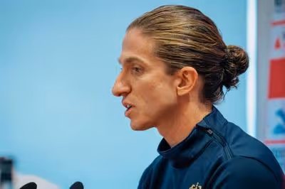 Ex-Flamengo, Filipe Luís estreia no Mônaco com vitória e exalta Pogba