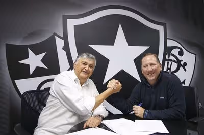 Tribunal devolve poder à Eagle na SAF do Botafogo e considera posse de Durcesio ilegal