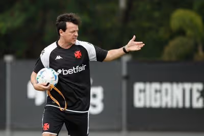Vasco recarrega energia durante férias e foca em recuperação no Brasileirão