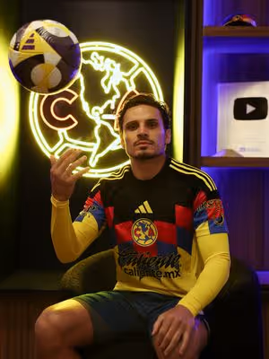 Ídolo do Palmeiras, Raphael Veiga é anunciado pelo América do México
