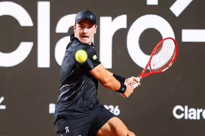 Joao Fonseca supera Thiago Monteiro e vai às oitavas de final do Rio Open