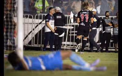 Recém-contratado, Spinelli celebra primeiro gol pelo Vasco: 'Muito feliz'