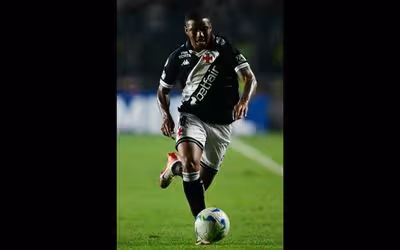 Vasco recusa proposta de clube árabe por Leandrinho