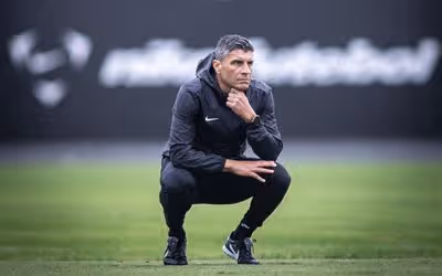 Vasco divulga relacionados para encarar o Palmeiras, pelo Brasileiro