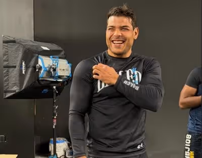 Joe Rogan exalta Borrachinha nos meio-pesados e diz: 'Pode ser campeão do UFC'