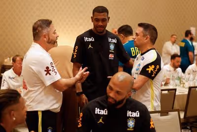 Rayan celebra convocação e cita Vasco: 'Muito impactante nessa trajetória'