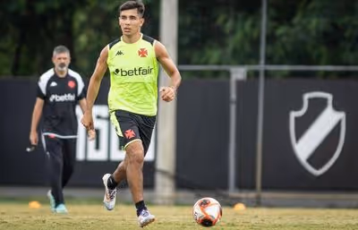 Vasco acerta o empréstimo de Sforza para o Talleres, da Argentina