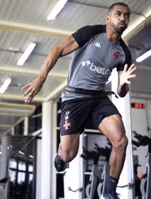 Paulo Henrique celebra melhor ano da carreira e destaca humildade de Ancelotti
