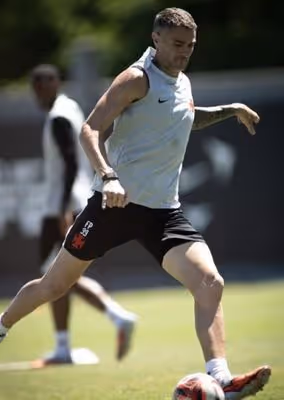 Pedrinho esclarece situação de Vegetti, alvo do Cerro Porteño
