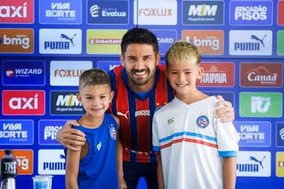 Everaldo minimiza críticas no Fluminense e celebra retorno ao Bahia: 'Aprendi muito'