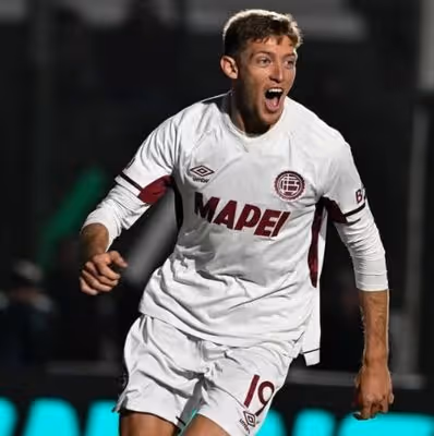 Fluminense encaminha a contratação de carrasco do Flamengo por R$ 51,3 milhões