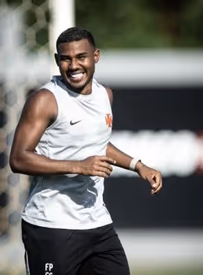 Sondado, Cuiabano sonha com retorno à Europa, mas está feliz no Vasco