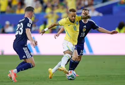 Jornal vê Neymar competitivo e defende convocação de Ancelotti: 'Estava certo'