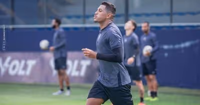 Remo duela com o Cuiabá em jogo decisivo para voltar ao G4