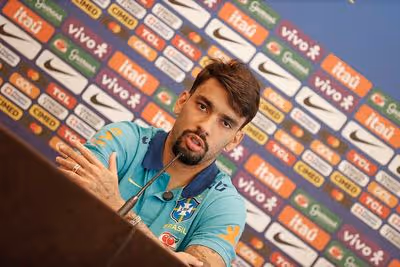 Futuro de Paquetá será definido nesta sexta: meia pode ser banido