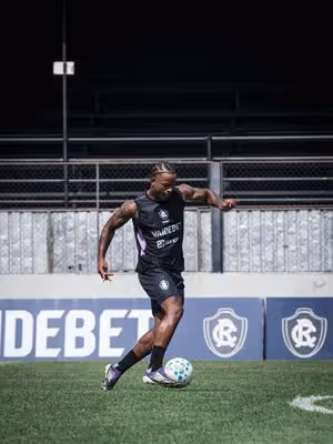 Remo faz último teste antes de enfrentar o Corinthians; reforços e volta de Marcelo Rangel animam Léo Condé