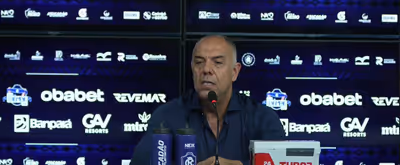 Após empate com um a mais, Marcos Braz culpa arbitragem e poupa treinador
