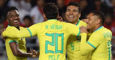 Jogador da seleção deve fechar com time de Lionel Messi
