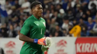 Goleiro do Japão contra o Brasil nasceu nos EUA e joga na Itália – saiba quem é Zion Suzuki