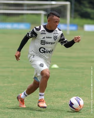 De volta à Curuzu, Thalyson busca espaço no Papão